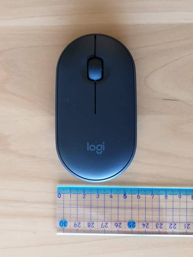 logicool Pebble M350 の幅を計測するがぞう