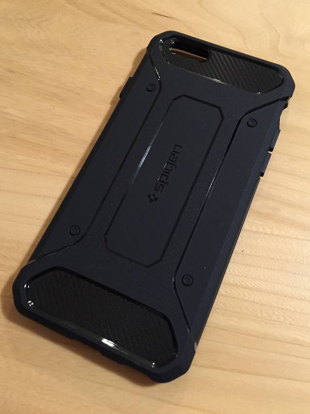 iPhone6用 Spigen耐衝撃ケース