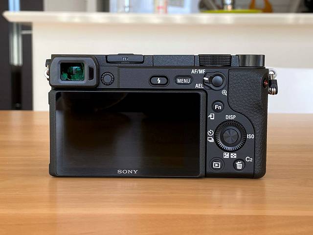 SONY α6400 の背面画像