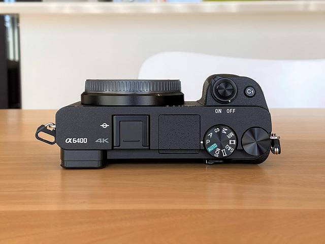 SONY α6400 の上面画像