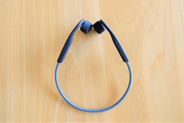 AfterShokz OpenMove を真上から見た画像