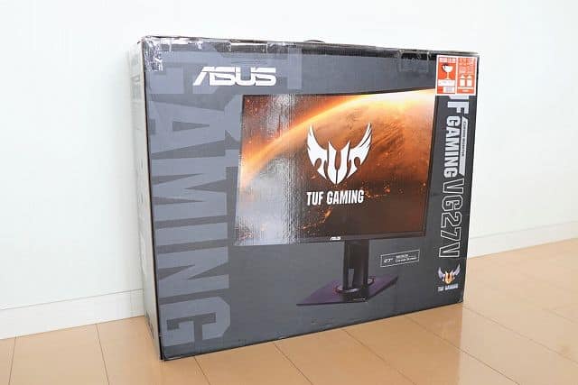 ASUS TUF Gaming VG27VQ の外箱の画像