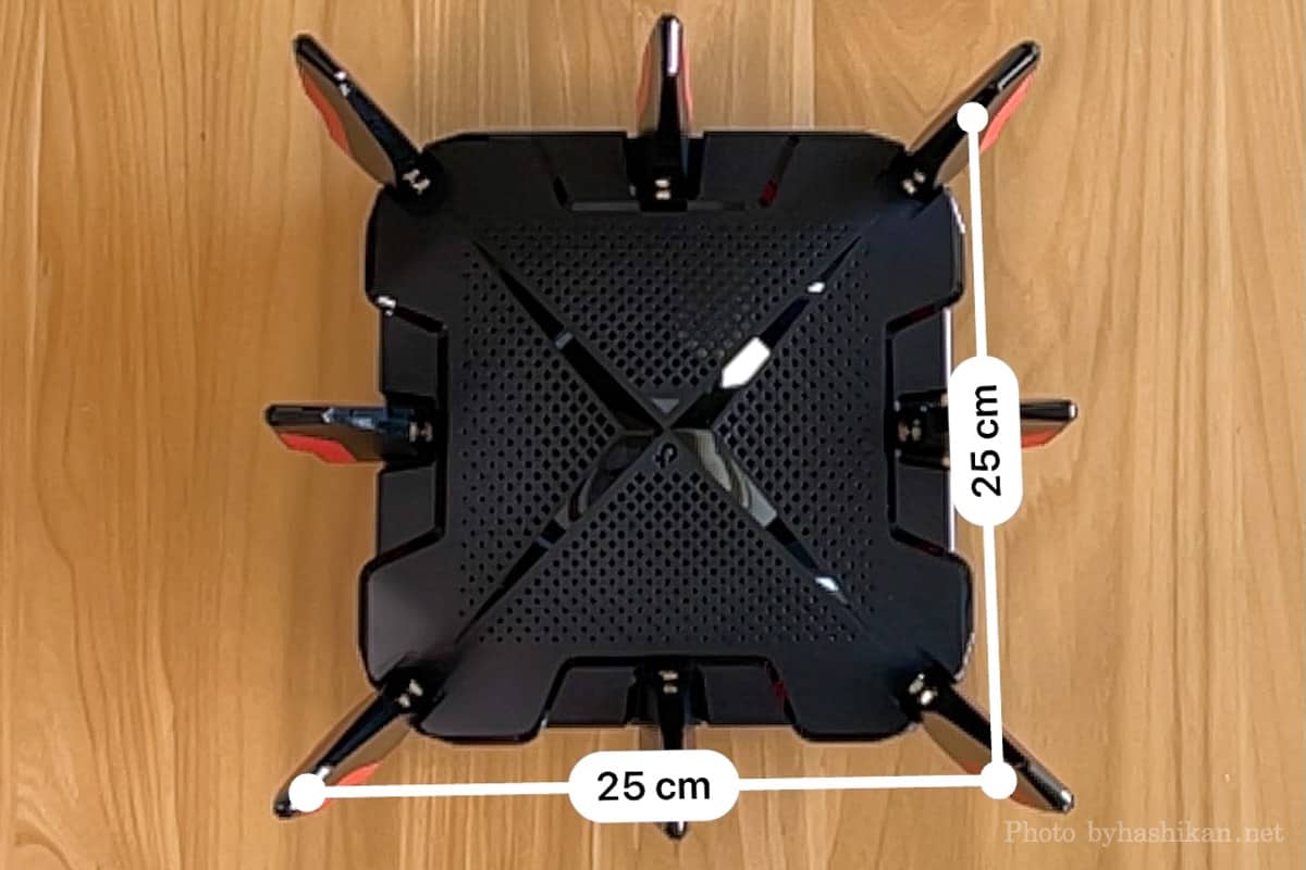 TP-Link Archer GX90 の大きさを計測した画像