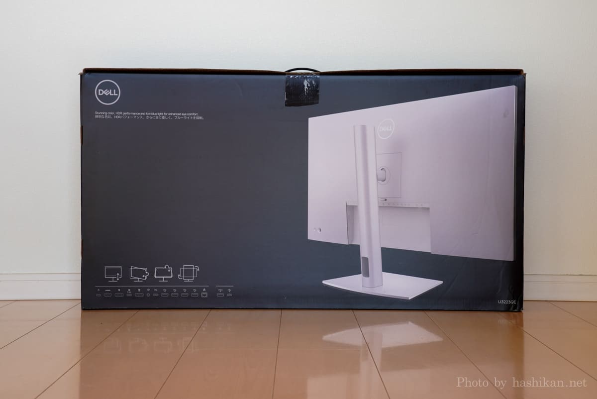 DELL U3223QEの外箱背面