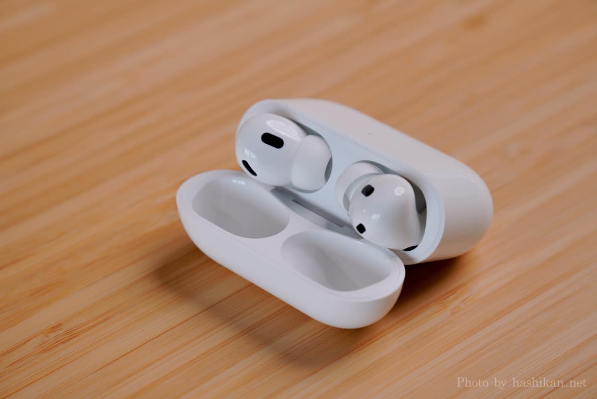 AirPods Pro 第2世代のケースを開いた状態