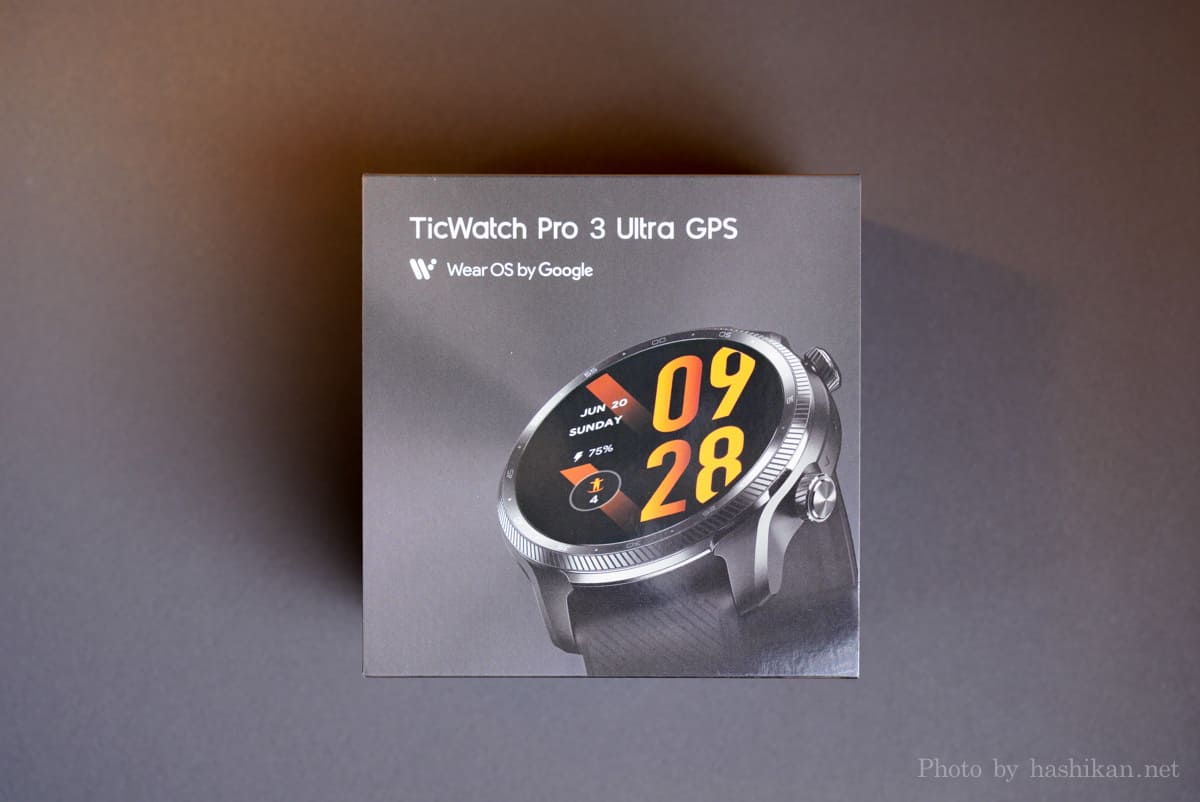 『TicWatch Pro 3 Ultra GPS』の外箱