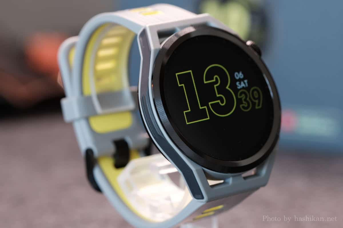 HUAWEI Watch GT Runner のセラミック製ベゼルの拡大画像