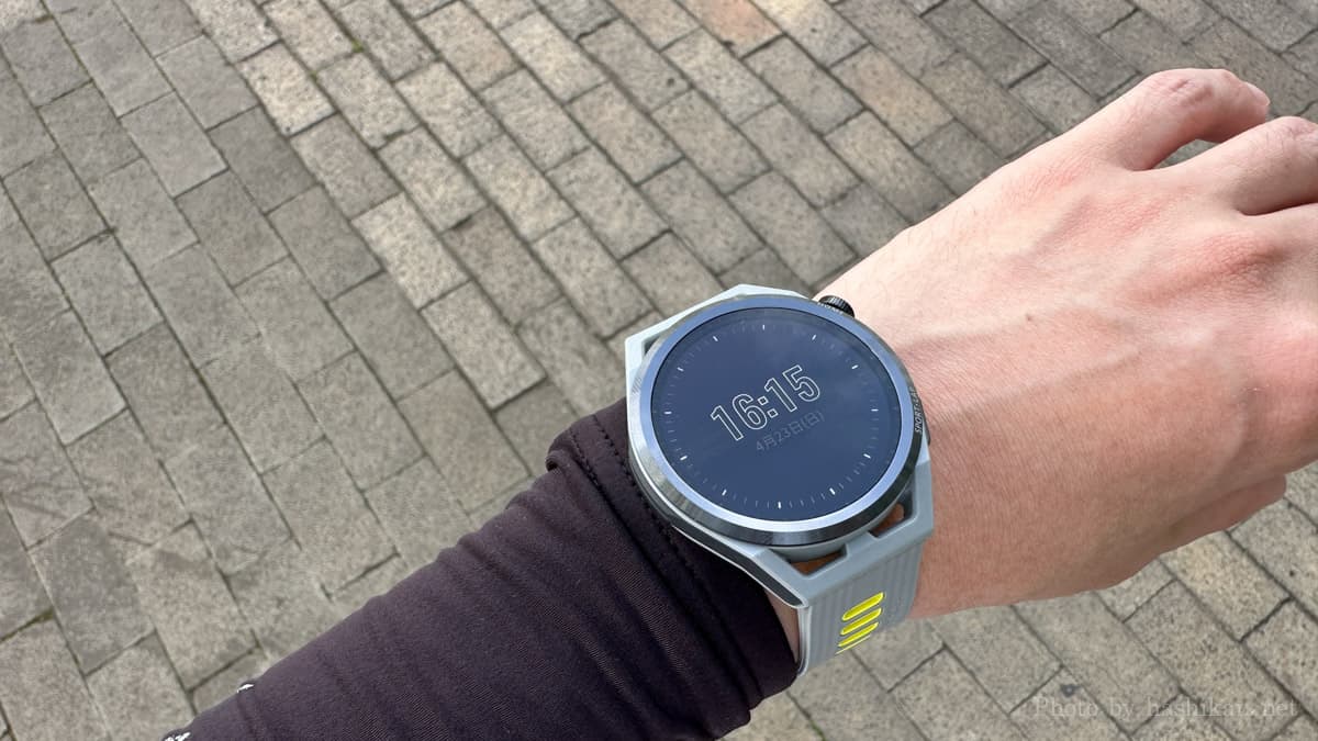 HUAWEI Watch GT Runner の常時表示画面